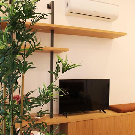 Modern Flat Near Trindade By Lovelystay Porto Exterior photo